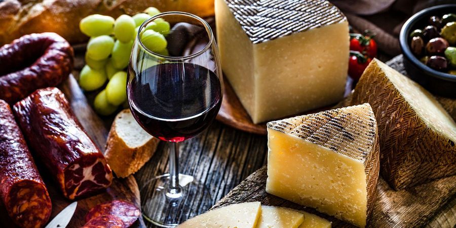 Could Foods Such as Cheese and Wine Reduce Cognitive Decline? - Vimarsana News