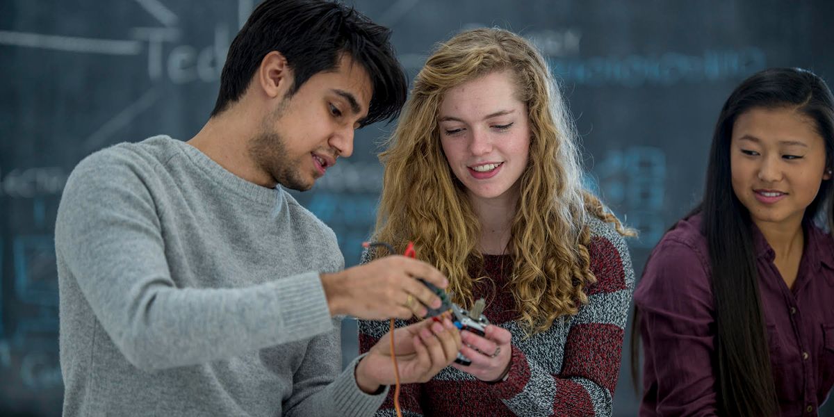 Universities Love Interdisciplinary STEM Programs, but What about Students? - Vimarsana News
